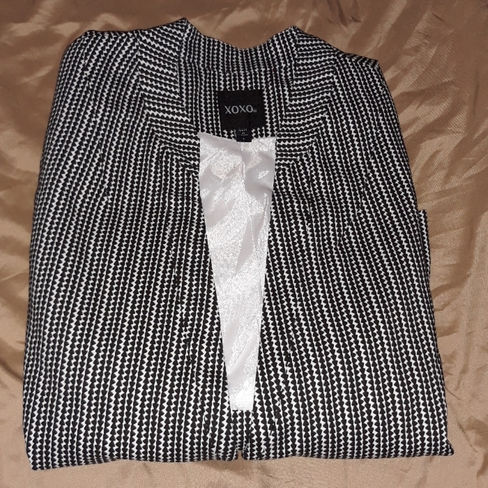 XOXO black and white Blazer